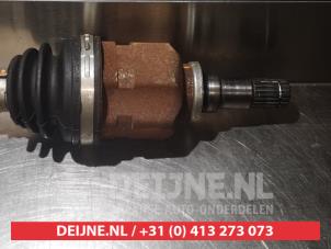 Toyota Yaris Front drive shaft, left O318634 photo 3