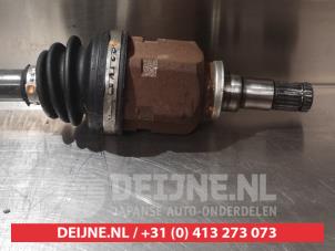 Toyota Yaris Front drive shaft, right O320122 photo 3