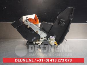 Toyota Corolla Deurslot Mechaniek 2Deurs rechts O279295 foto 2