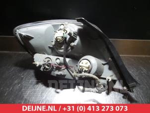Hyundai Coupe Taillight, right O299051 photo 2