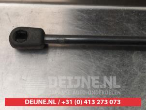 Hyundai Coupe Gasdemper rechts-achter O294720 foto 2
