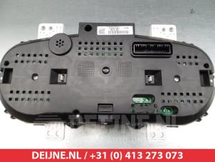 Hyundai I30 Kilometerteller KM O304185 foto 3