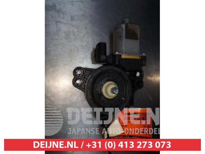 Hyundai I30 Door window motor O292063