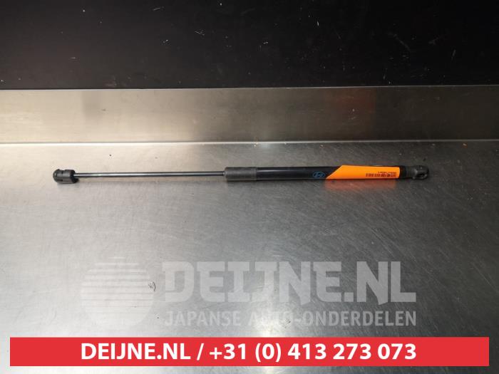 Hyundai I30 Gasdemper links-achter O293631