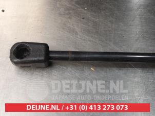 Hyundai I30 Gasdämpfer links hinten O293631 foto 2