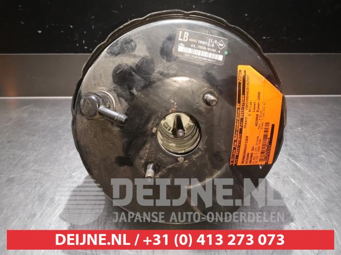 Gebruikte Rembol Nissan Navara (D40) 2.5 dCi 16V 4x4 Prijs € 50,00 Margeregeling aangeboden door V.Deijne Jap.Auto-onderdelen BV