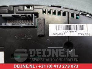 Suzuki Swift Kilometerteller KM O305056 foto 3