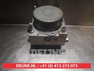 Mazda MX-5 ABS Pomp O337321 foto 2