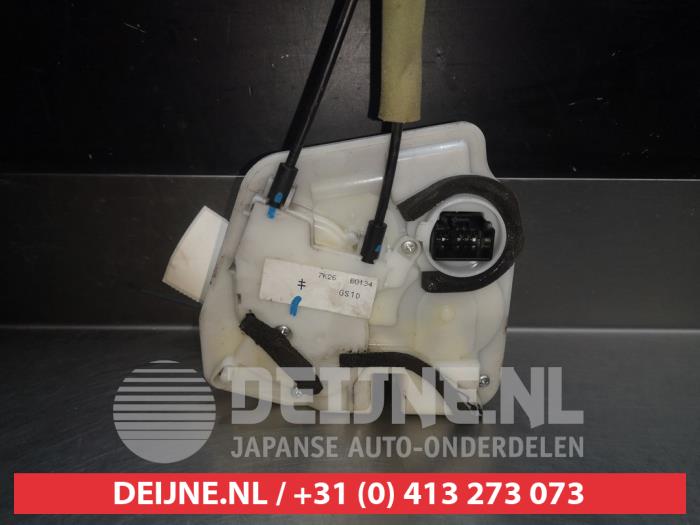 Mazda 6 Deurslot Mechaniek 4Deurs rechts-achter O281325