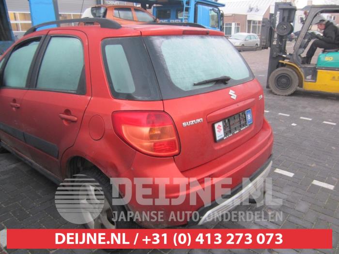 Suzuki SX-4 Heckklappe O296515