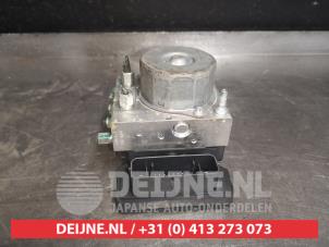 Nissan Micra ABS pump O337703 photo 3