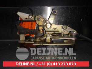 Suzuki Wagon R+ Deurslot Mechaniek 4Deurs links-voor O279808 foto 2