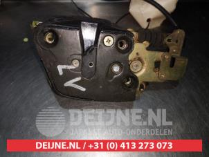 Suzuki Wagon R+ Deurslot Mechaniek 4Deurs links-voor O279808 foto 3