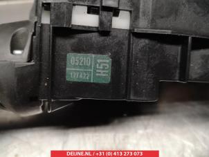 Toyota Avensis Light switch O307413 photo 2