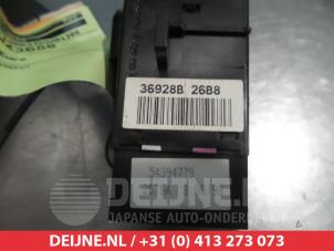 Nissan Micra Ruitenwis Schakelaar O309667 foto 2
