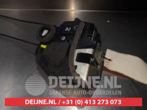 Toyota Auris Türschlossmechanik 4-türig links hinten O280590 foto 2