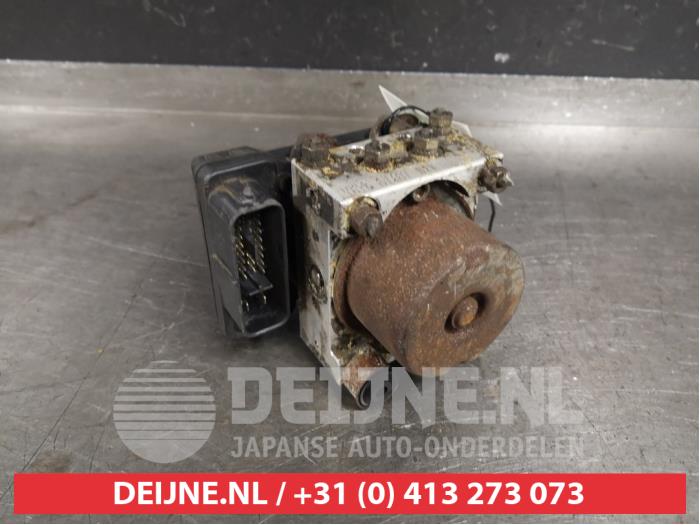 Mazda 323 ABS Pomp O337190