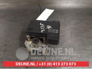 Mazda 323 ABS Pumpe O337190 foto 2