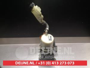 Gebruikte Pomp Servo Mazda 3 Sport (BK) 1.6 CiTD 16V Prijs € 25,00 Margeregeling aangeboden door V.Deijne Jap.Auto-onderdelen BV