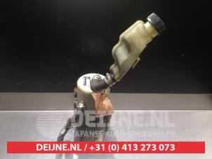 Mazda 3 Power steering pump O330890 photo 2