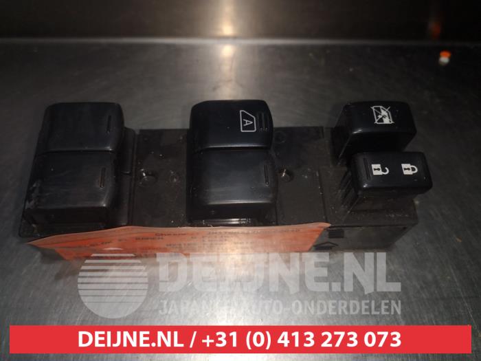 Nissan Cube Kombischalter Fenster O311663