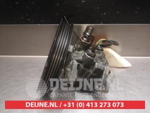 Mitsubishi Carisma Lenkkraftverstärker Pumpe O331542 foto 2