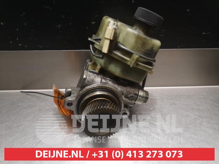 Gebruikte Servopomp Mazda 6 Sport (GG14) 2.0 CiDT HP 16V Prijs € 75,00 Margeregeling aangeboden door V.Deijne Jap.Auto-onderdelen BV
