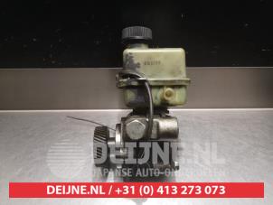 Mazda 6 Power steering pump O330820 photo 2