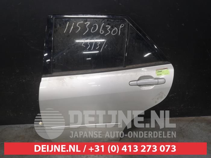 Lexus IS Portier 4Deurs links-achter O285320