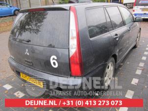 Mitsubishi Lancer Tür 4-türig rechts hinten O286442 foto 2