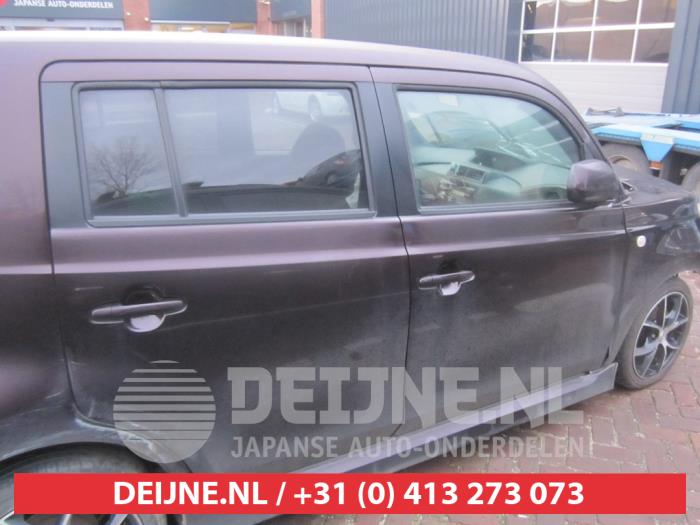 Daihatsu Materia Driehoeks Ruit rechts-achter O290131
