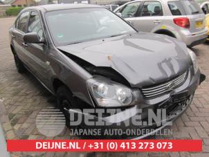 Kia Magentis Front door 4-door, right O273345 photo 2