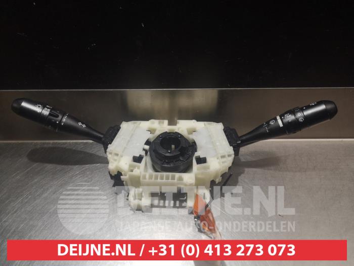 Mitsubishi Colt Steering column stalk O308890