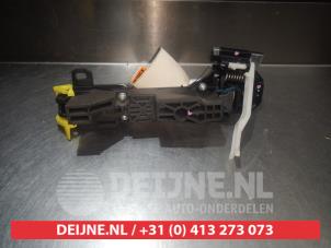 Toyota Avensis Türgriff 4-türig rechts hinten O292028 foto 2