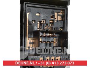Kia Magentis Multi-functional window switch O311848 photo 2