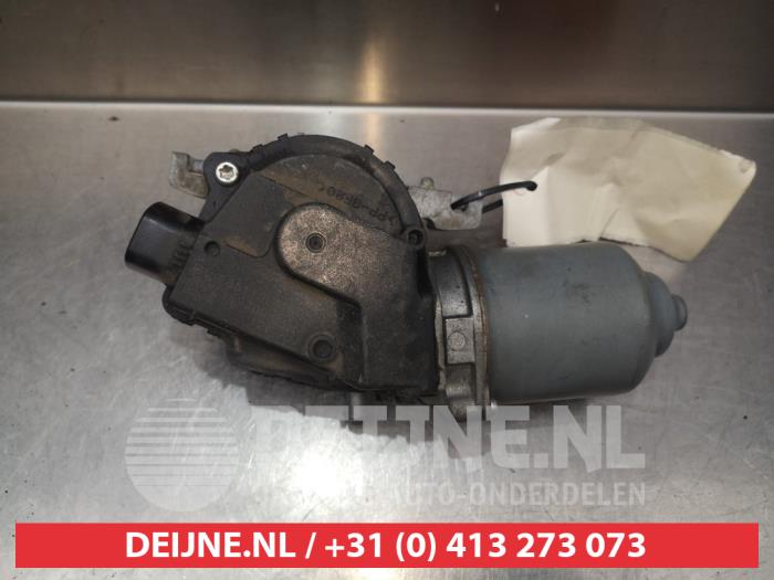 Subaru Justy Scheibenwischermotor vorne O348735