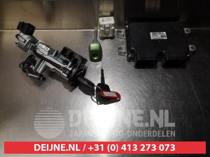 Suzuki Splash Kontaktslot+Sleutel O335746