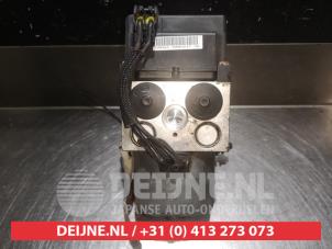Subaru Legacy ABS pump O337741 photo 3