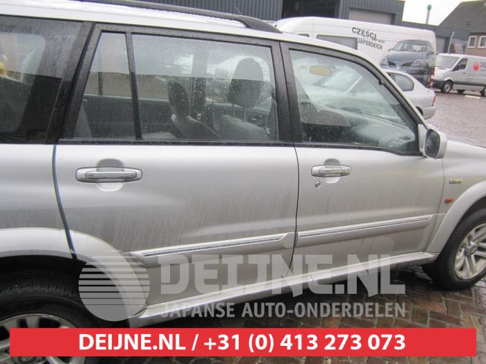 Suzuki Grand Vitara Portier 4Deurs rechts-voor O273651