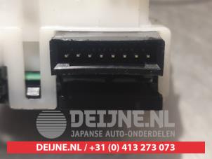 Nissan Murano Ruitenwis Schakelaar O309766 foto 4