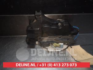 Mitsubishi Colt Türschlossmechanik 4-türig rechts hinten O281663 foto 2