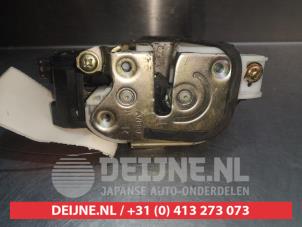 Mitsubishi L200 Deurslot Mechaniek 4Deurs rechts-voor O281035 foto 3