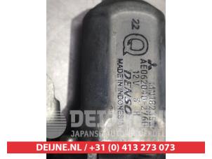 Mitsubishi L200 Ruitmechaniek 4Deurs rechts-achter O291512 foto 3