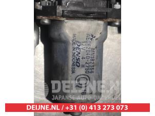 Mitsubishi L200 Ruitmechaniek 4Deurs links-achter O290712 foto 2