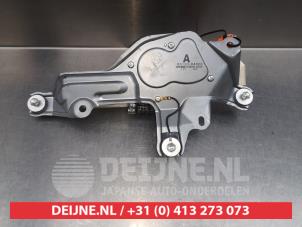 Daihatsu Terios Rear wiper motor O301296 photo 2
