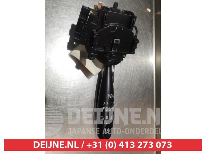 Daihatsu Cuore Scheibenwischer Schalter O310109