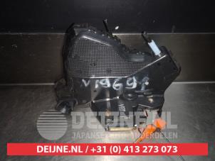 Toyota Corolla Deurslot Mechaniek 2Deurs rechts O279302 foto 2