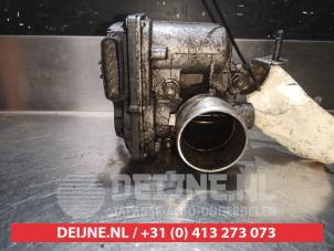 Toyota Yaris Throttle body O356390 photo 3