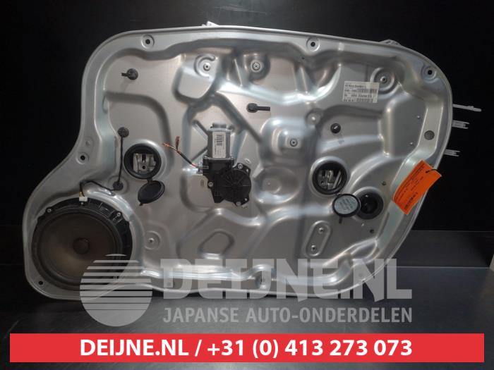 Kia Ceed Ruitmechaniek 4Deurs rechts-voor O276730