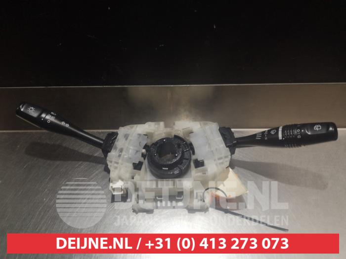 Mitsubishi Outlander Steering column stalk O308873